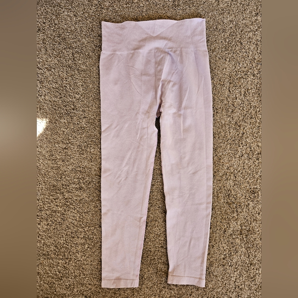 High-Waisted Lavender Workout Leggings